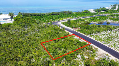 P17 Rum Retreat Land, Grand Cayman