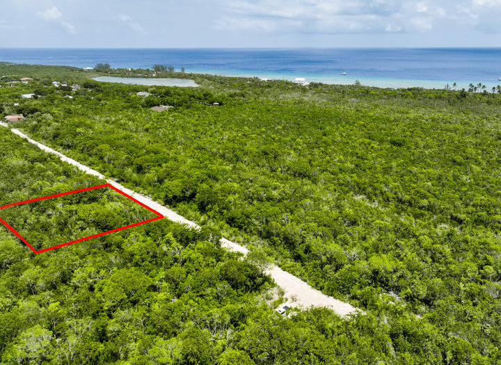 Live just 500m to the Beach! P17 Turtle Crossing