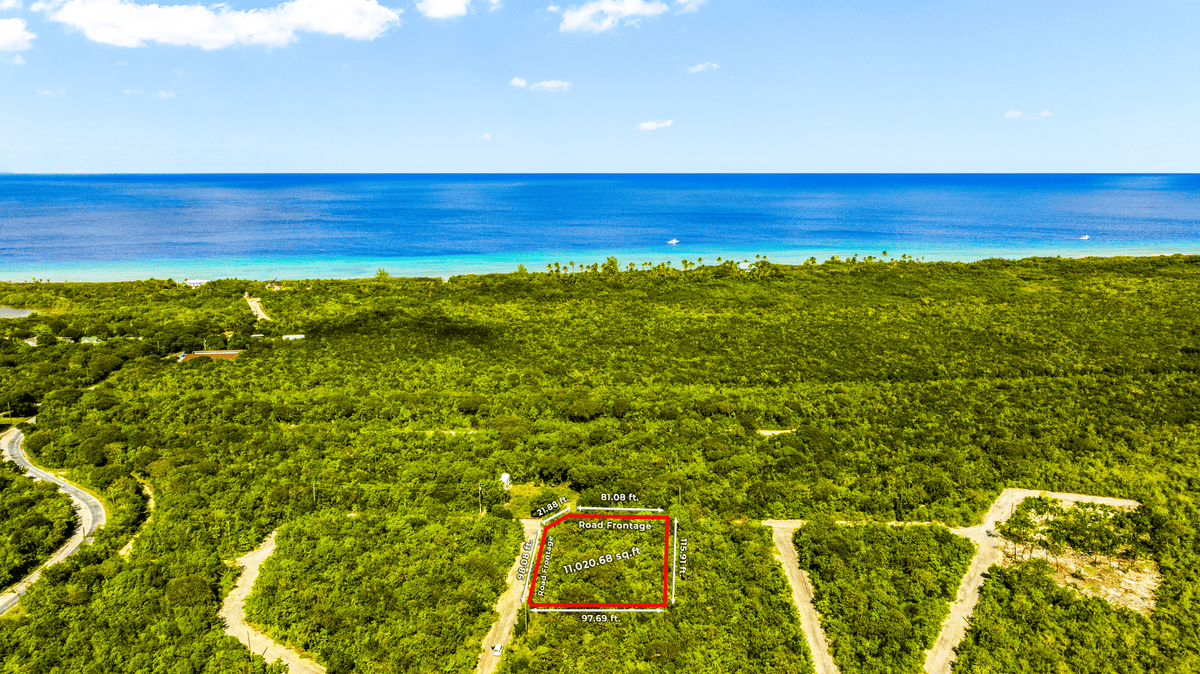 Site plan aerial map showing the boundaries and location of Parcel P2 in Spot Bay